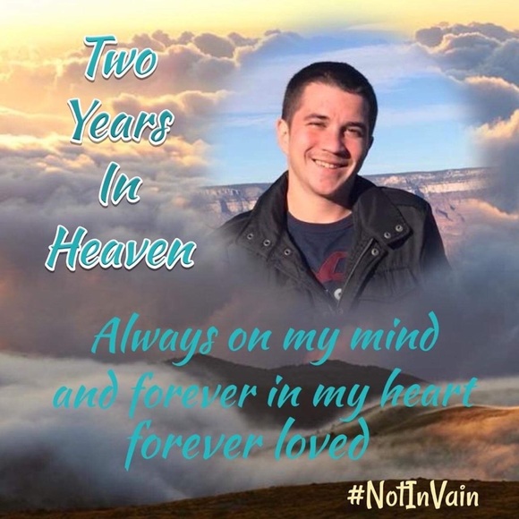 Meet your Posher, Shelley - Picture 2 of 3